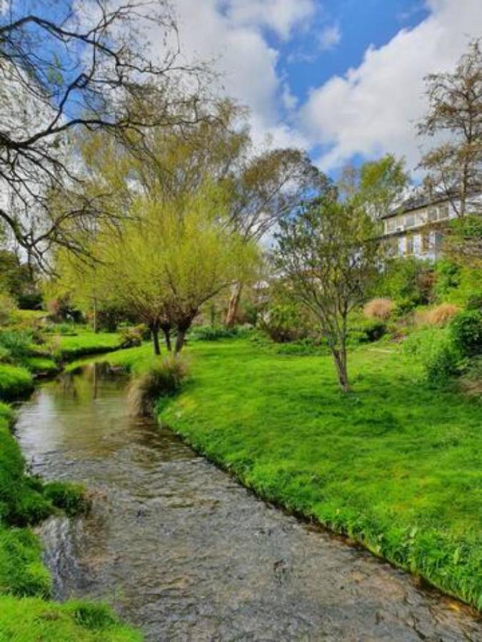 Villa Wandering Trout - Mole Creek Brewery Extérieur photo